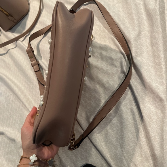 COPY - Gucci Marmont Pearl Camera Bag - Picture 4 of 6